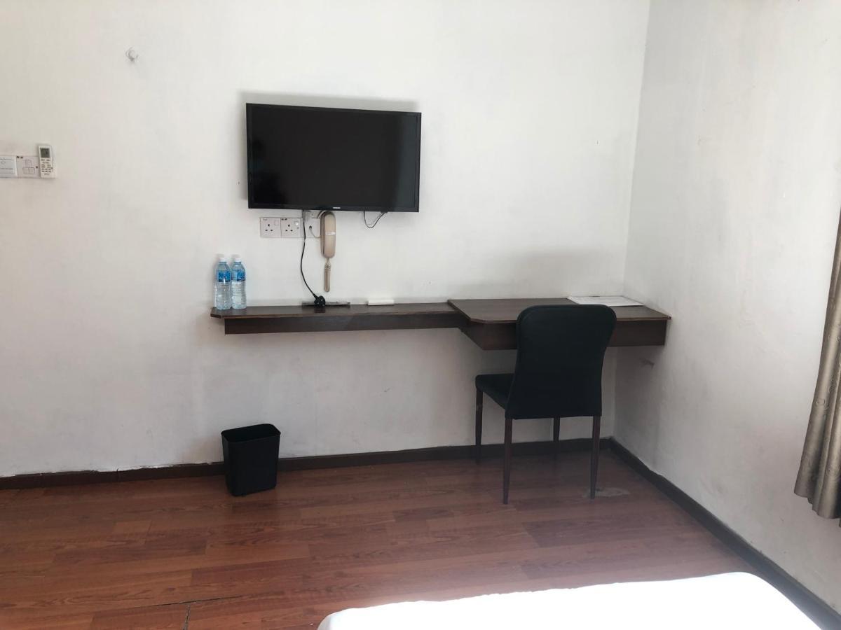 Super Oyo 90668 Joy Inn Miri Zewnętrze zdjęcie